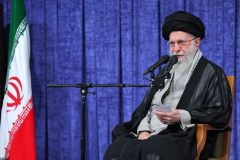 وظیفه‌ی همه‌ی مردم و مسئولان این است: حفظ اتحاد مقدس