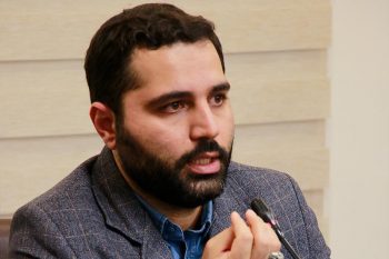 مخاطبِ محوری سند هوش مصنوعی معین نشده است