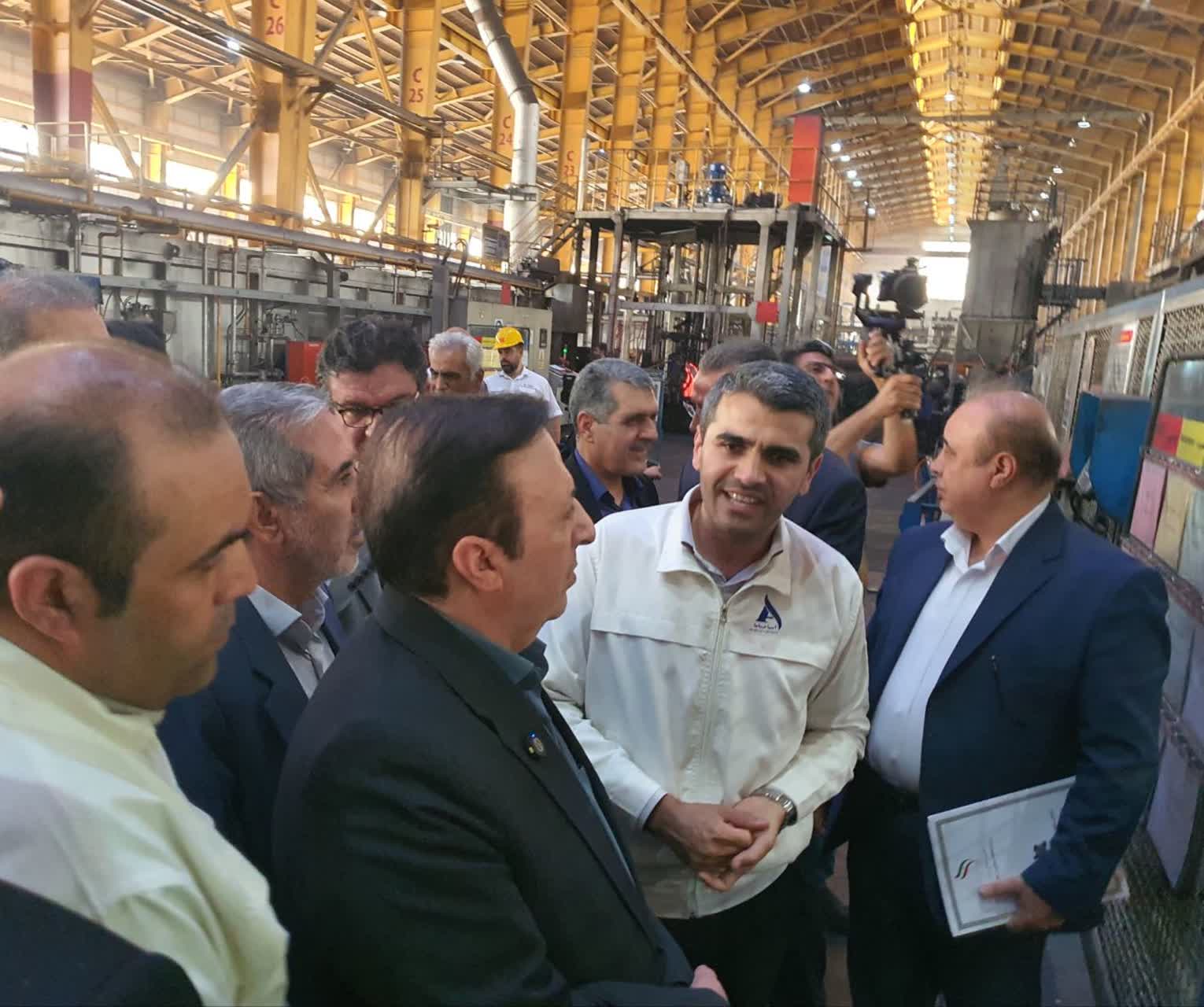 بازدید استاندار قزوین از «آسیاناما»؛ قطب تولید مخازن CNG در خاورمیانه
