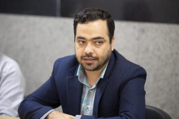 تهدید و توهین به خبرنگاران منتقد زیبنده دولت نیست
